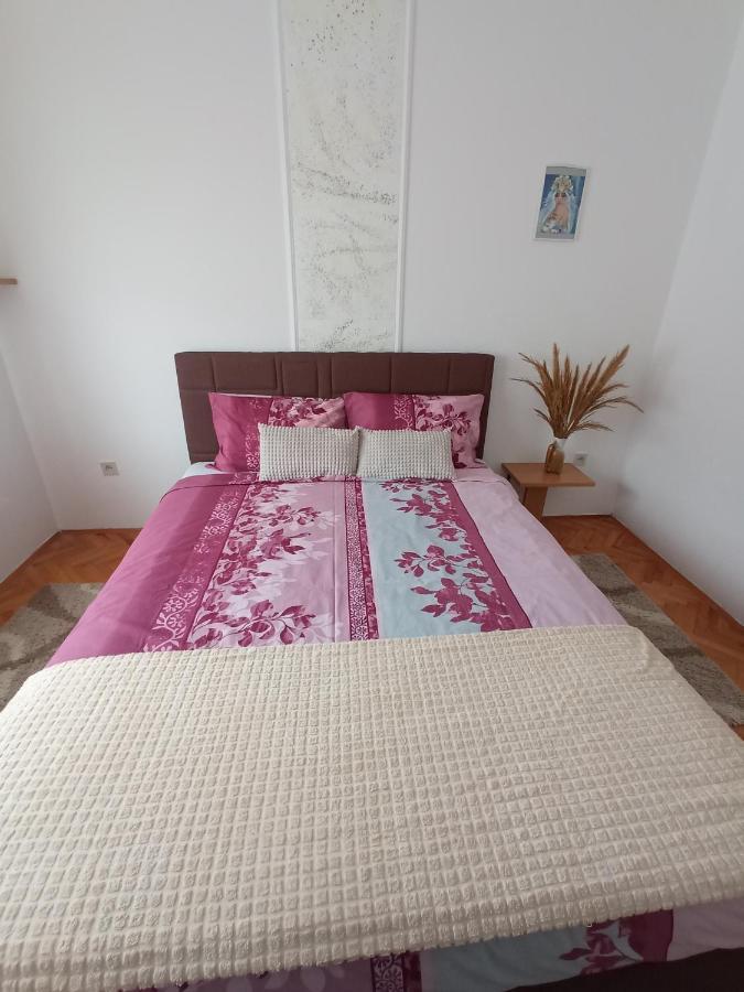Apartman Maja Trebin Dış mekan fotoğraf