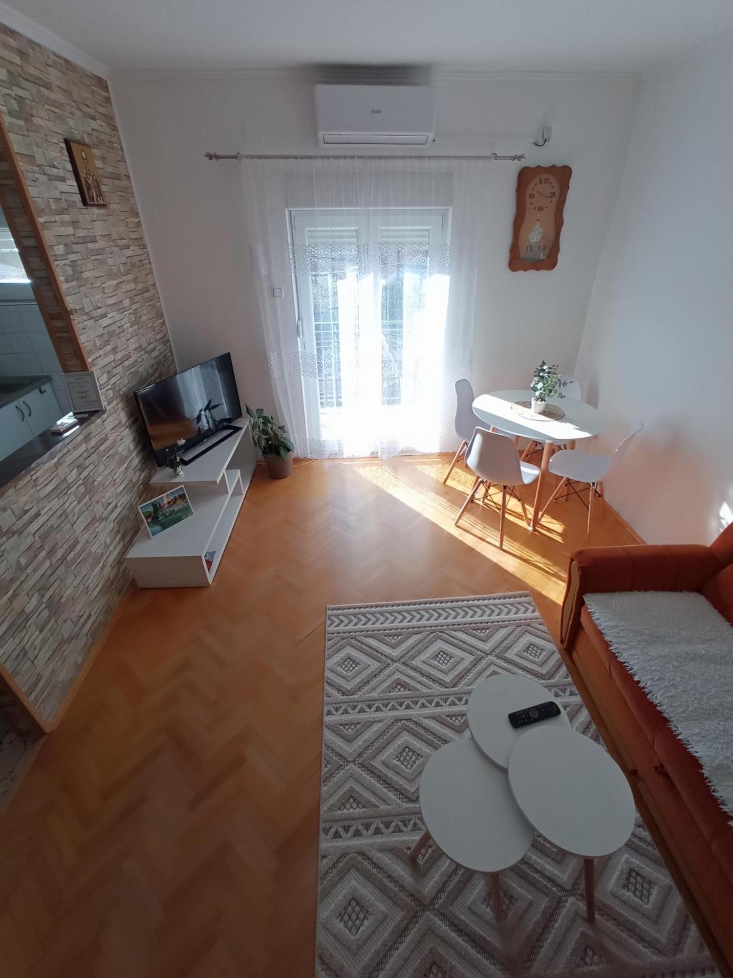 Apartman Maja Trebin Dış mekan fotoğraf