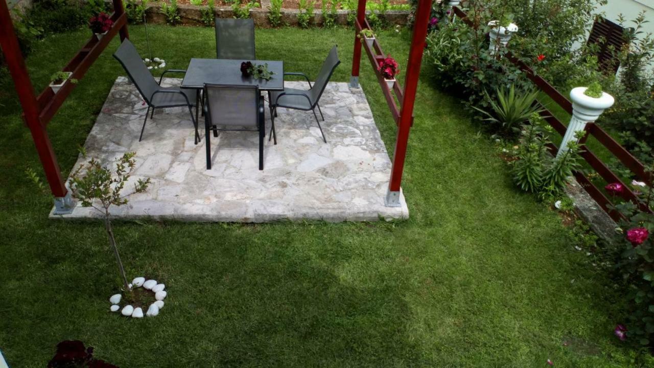 Apartman Maja Trebin Dış mekan fotoğraf
